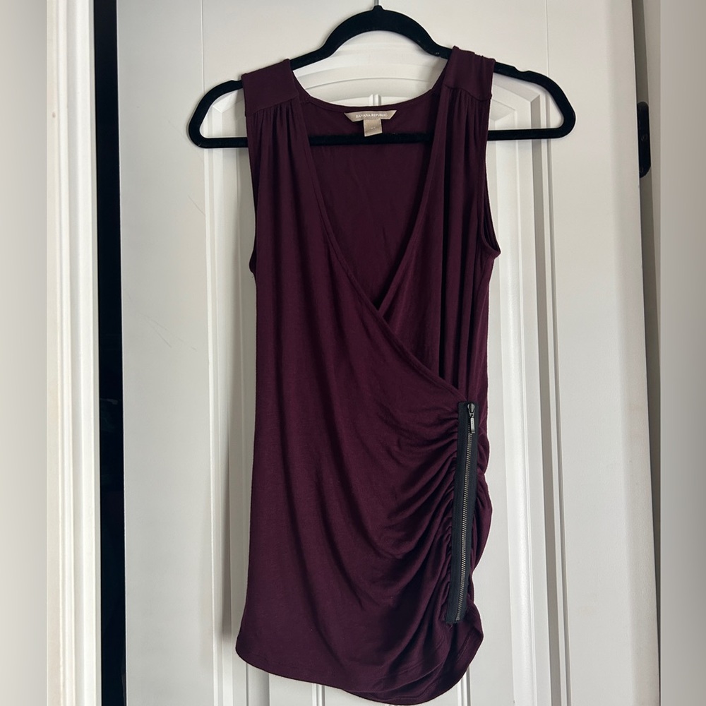 Banana Republic Tank